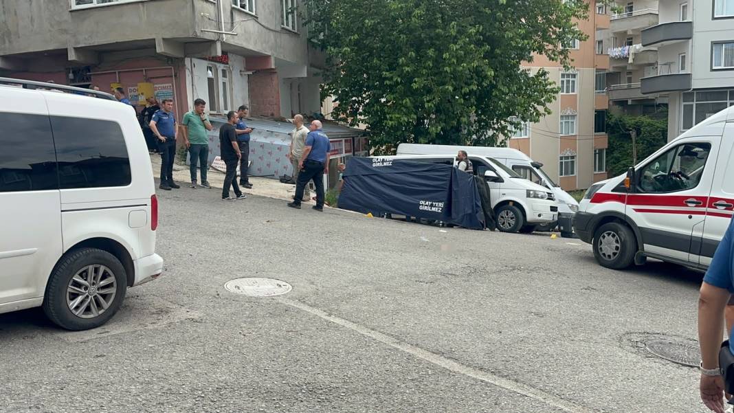 Kardeş katliamı! 3'ünü de öldürdü 8